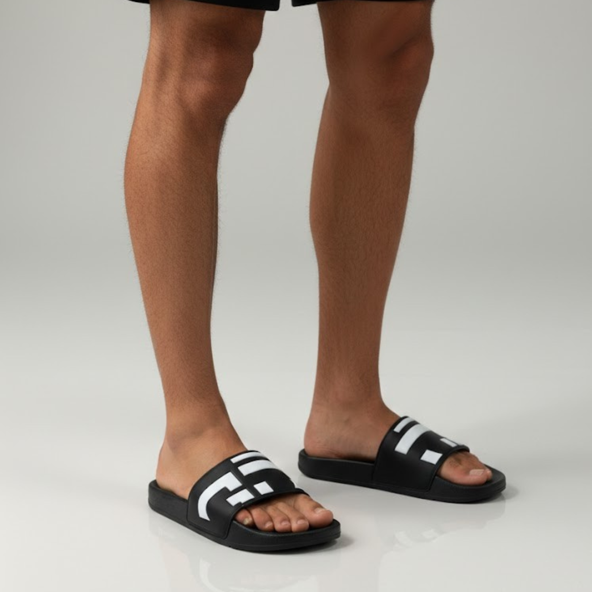 Chinelo Slide Casual Preto Branco GD 02